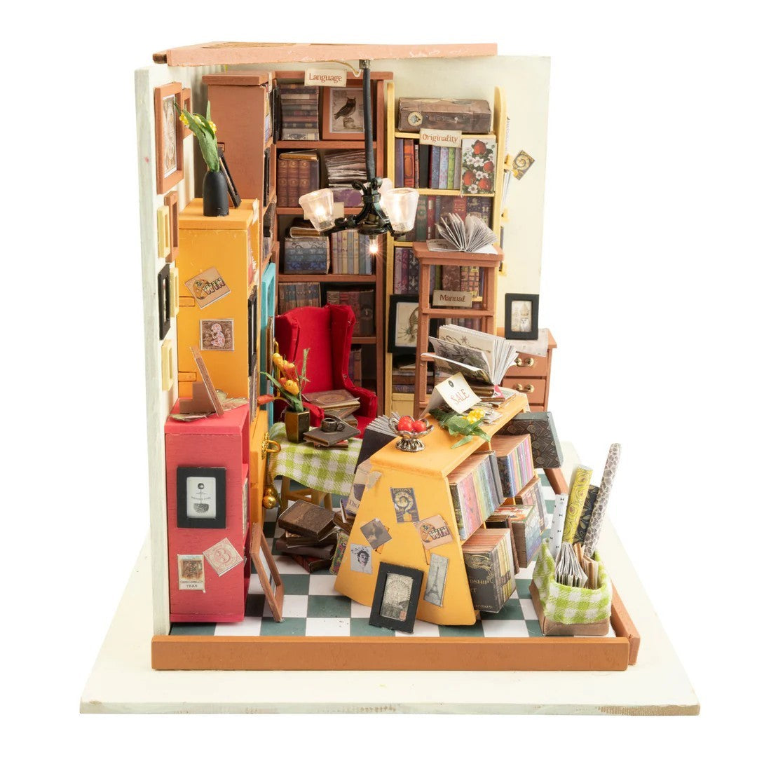 Sam's Study DIY Miniature House