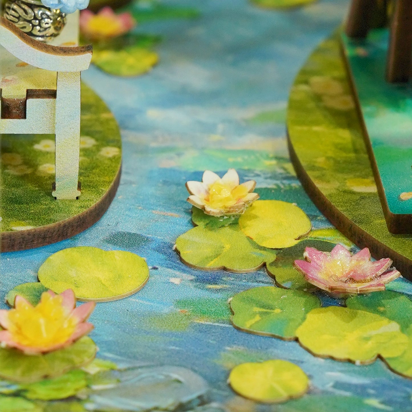 Monet Giverny Garden DIY Book Nook Kit
