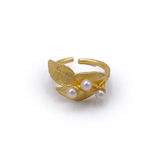 Bay Laurel with Pearl Adjustable Ring