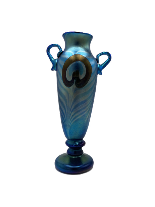 Peacock Urn CH